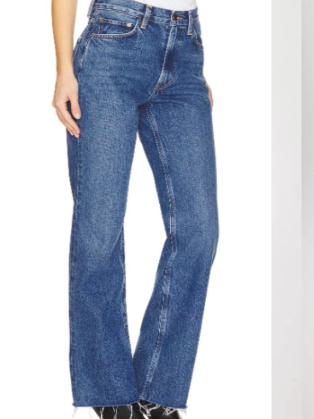 AGOLDE Leena High Rise Boot Cut Denim Raw Hem Jean in Placebo 28